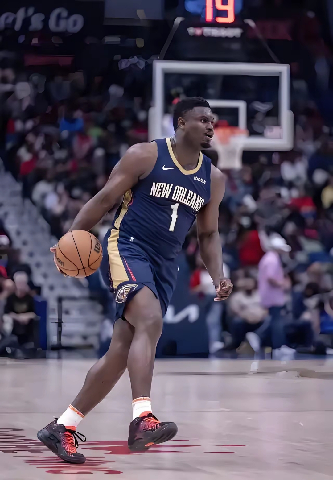 多米体育 -NBA总决赛赛程吃紧，新奥尔良鹈鹕清晨回应争议，媒体盛赞，更衣室氛围转暖的简单介绍