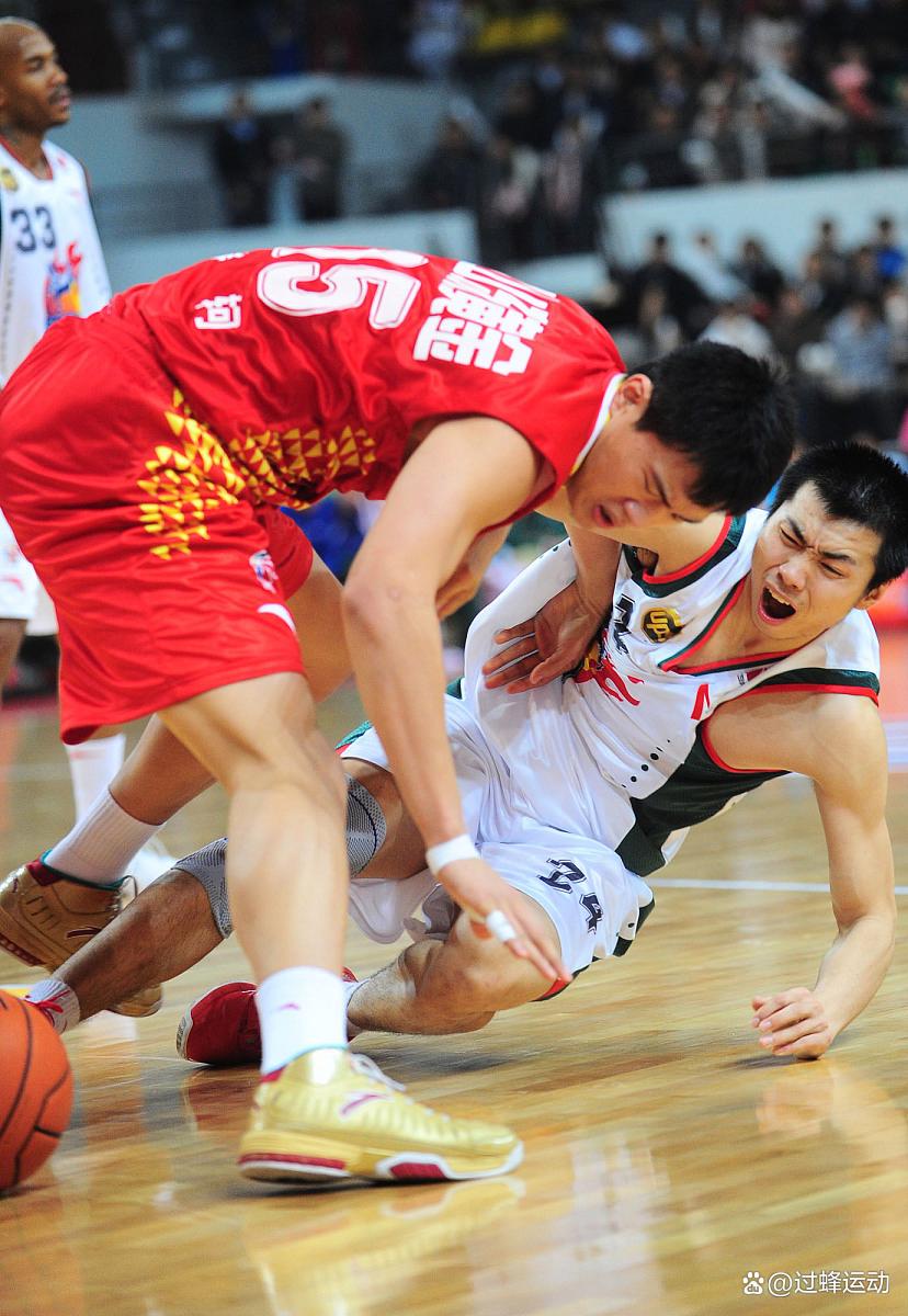 多米体育 -赛前CBA常规赛焦点战；巴塞罗那更衣室发声；气氛紧张；更衣室氛围转暖(金赛纶个人详细资料)