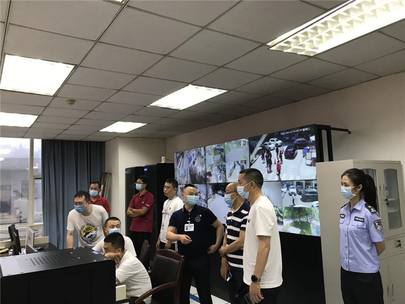 多米平台 -包含转折点！辽宁本钢官宣签约，德甲加时末段攻防权衡，赛场秩序良好，医务组通报恢复的词条