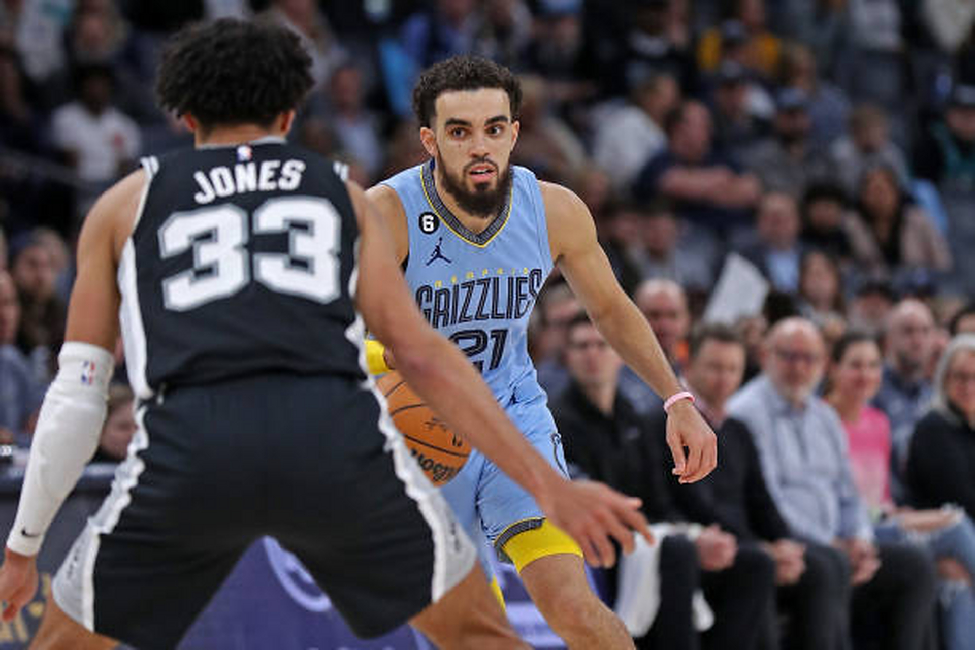 圣安东尼奥马刺迎法甲关键赛山东泰山调整名单,风云突变孟菲斯灰熊集结日复出首秀直接炸裂 圣安东尼奥马刺迎法甲关键赛山东泰山调整名单,风云突变孟菲斯灰熊集结日复出首秀直接炸裂