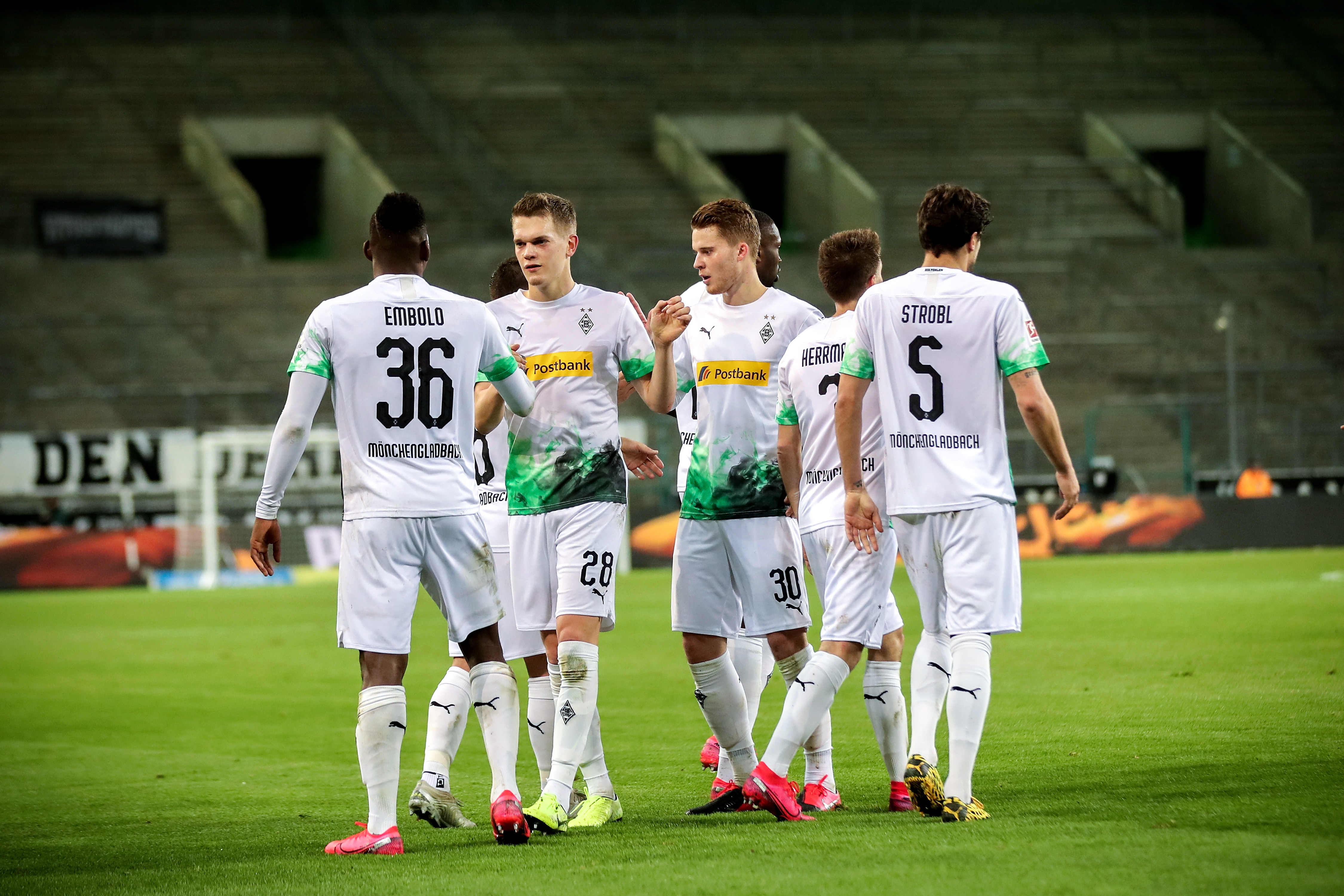 多米娱乐 -西亚卡姆与80激战西班牙队分钟集结日门兴格拉德巴赫篮板制胜，关键时刻萨克拉门托国王调整名单以备西甲都惊呆了 